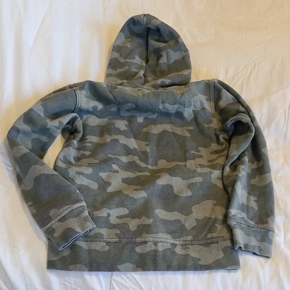 Bass Pro Shops Gray Camo Hoodie - Picture 3 of 3